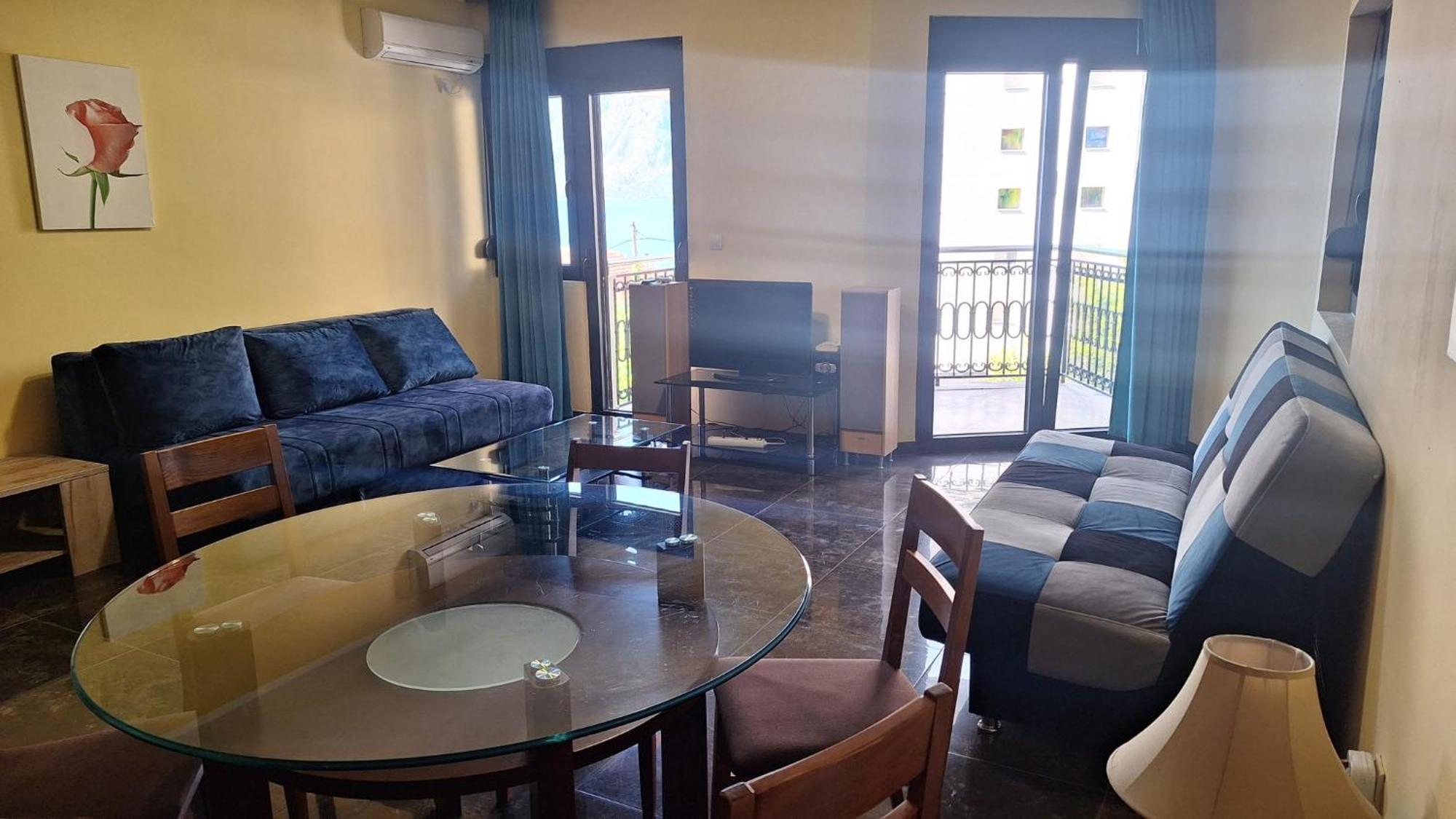 Apartments Coral Kotor Dış mekan fotoğraf