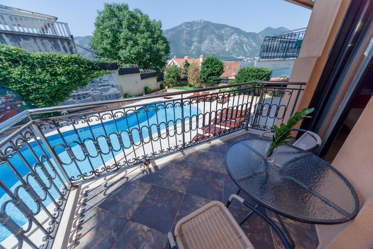 Apartments Coral Kotor Dış mekan fotoğraf