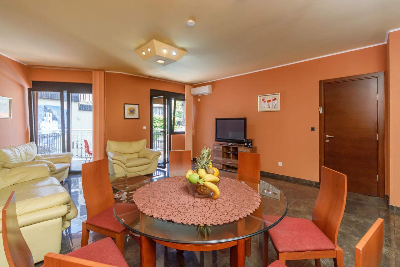 Apartments Coral Kotor Dış mekan fotoğraf