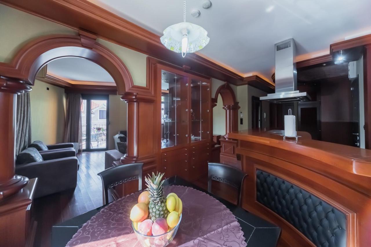 Apartments Coral Kotor Dış mekan fotoğraf