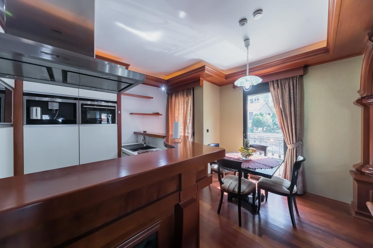Apartments Coral Kotor Dış mekan fotoğraf