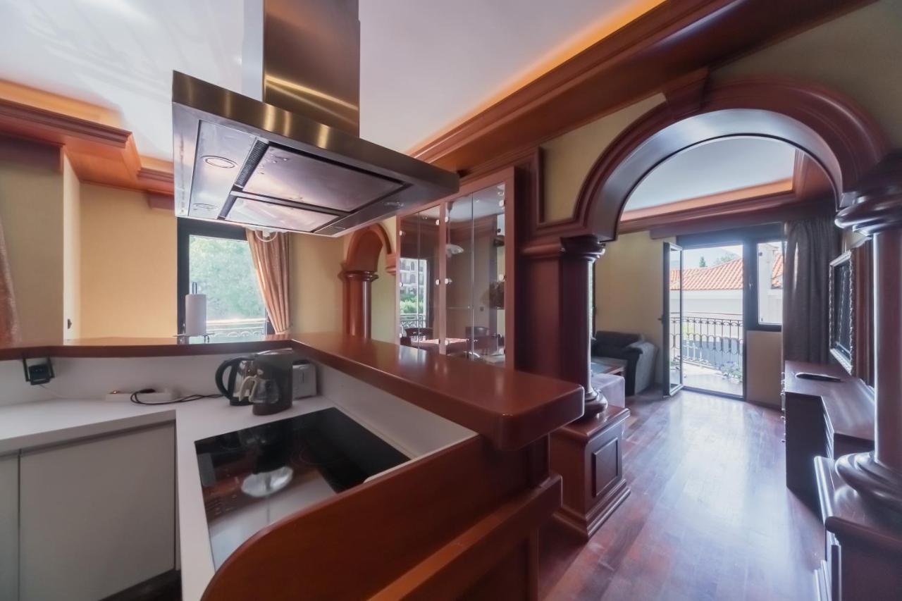 Apartments Coral Kotor Dış mekan fotoğraf