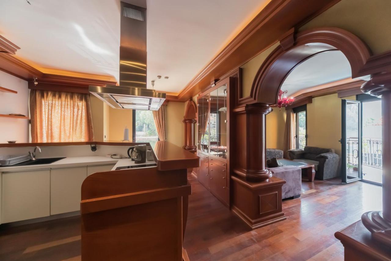 Apartments Coral Kotor Dış mekan fotoğraf